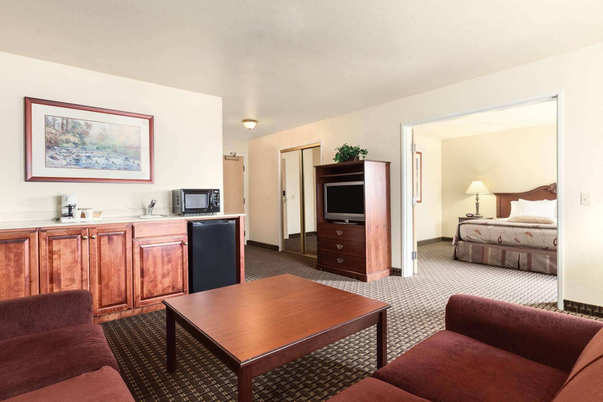 Comfort Inn & Suites Susanville Esterno foto