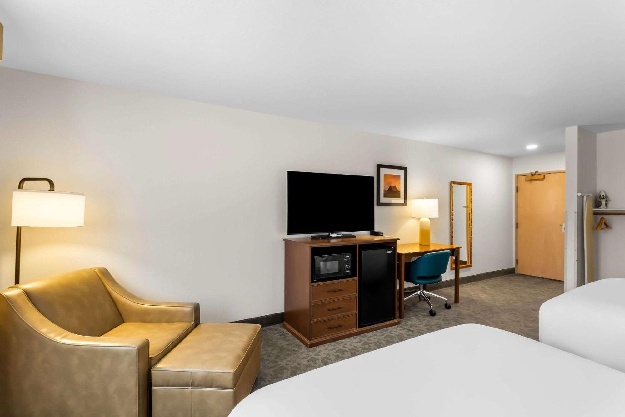 Comfort Inn & Suites Susanville Esterno foto
