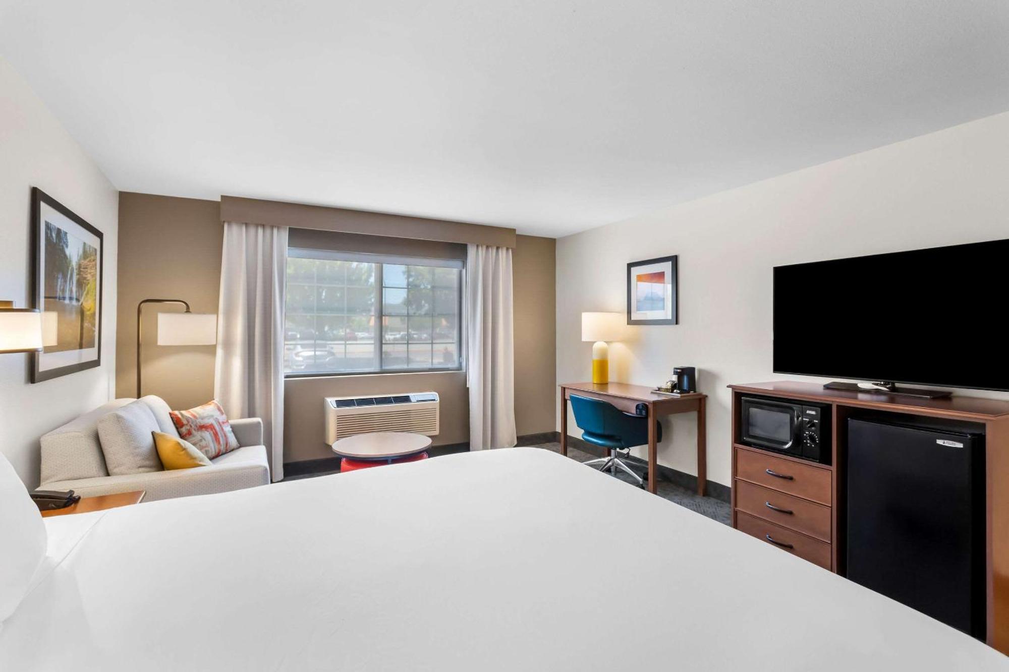Comfort Inn & Suites Susanville Esterno foto