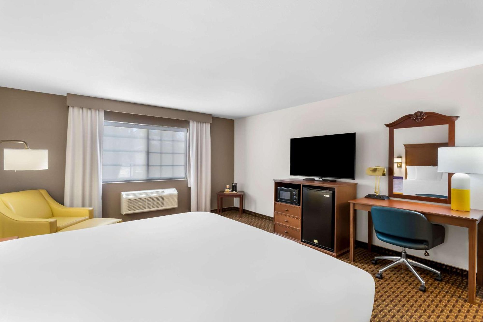 Comfort Inn & Suites Susanville Esterno foto
