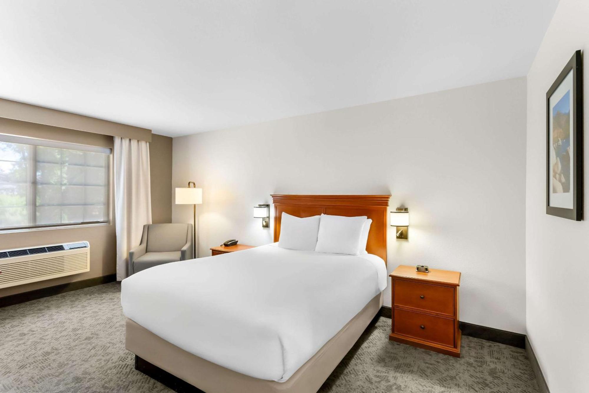 Comfort Inn & Suites Susanville Esterno foto